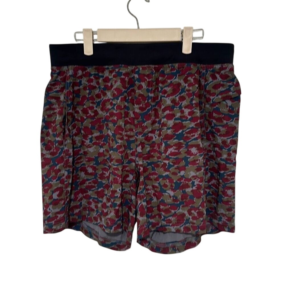 Lululemon Athletica Mens The Short Multicolor Athletic Shorts Size Large